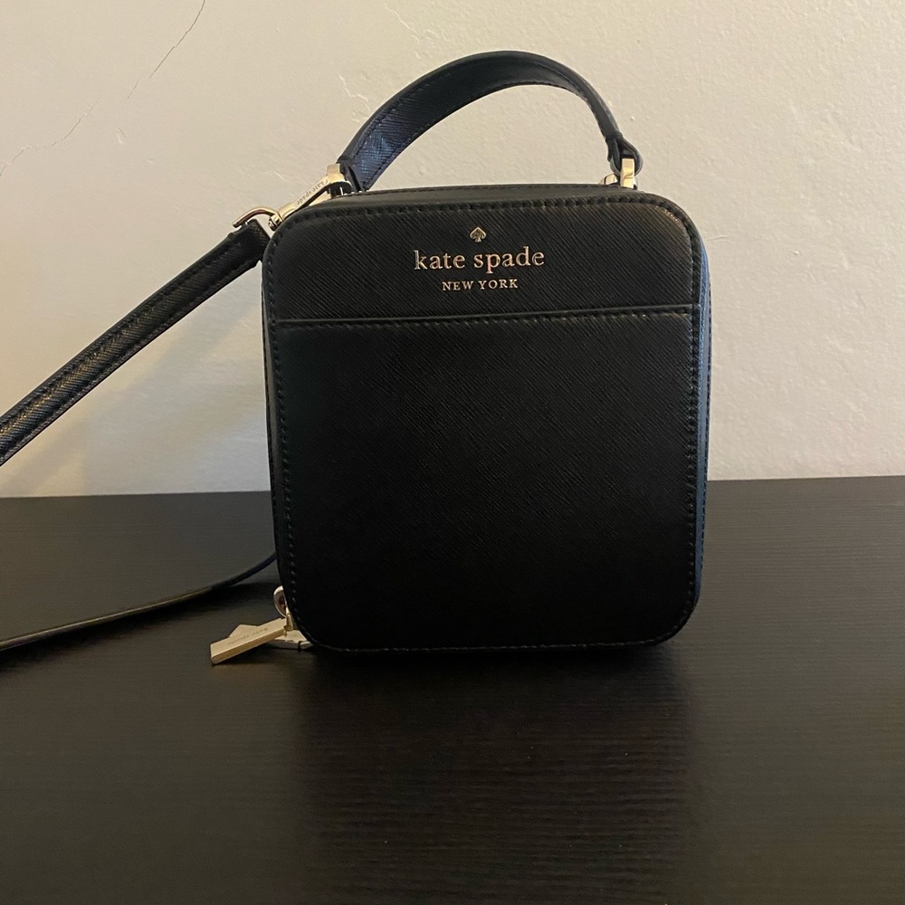 Black Kate Spade Daisy Vanity Crossbody
